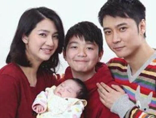 チャンダンフォン妻と子供